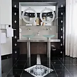 Szálloda Schwarzer Adler 4*