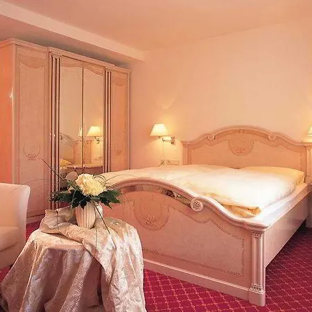 Schwarzer Adler Szálloda Innsbruck