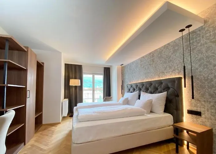 Hotell Schwarzer Adler