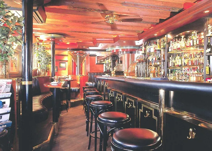 Schwarzer Adler Hotell 4*