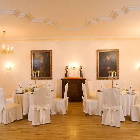מלון Schwarzer Adler