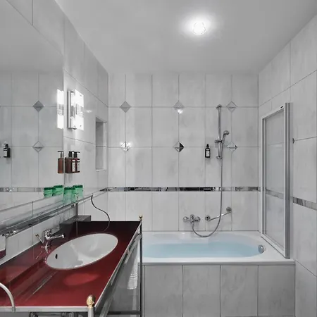 Schwarzer Adler 4* Innsbruck