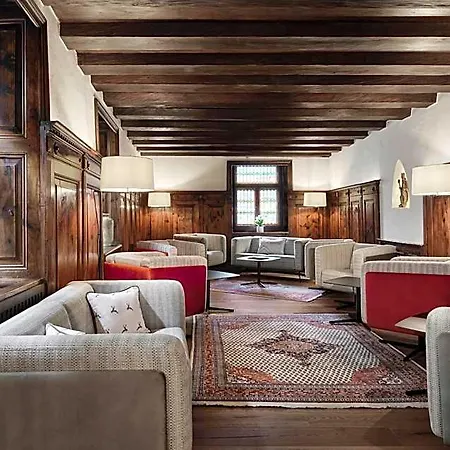 Schwarzer Adler Hotel 4*