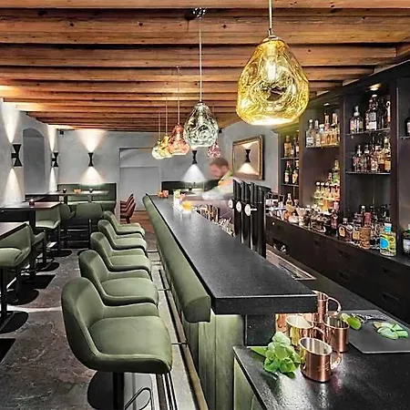 Schwarzer Adler Hotel 4*