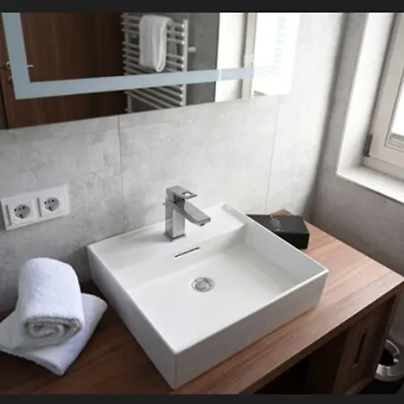 Schwarzer Adler Hotel 4*