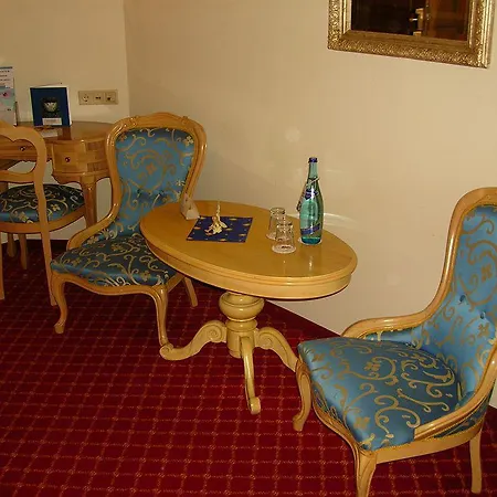 Schwarzer Adler 4* Инсбрук