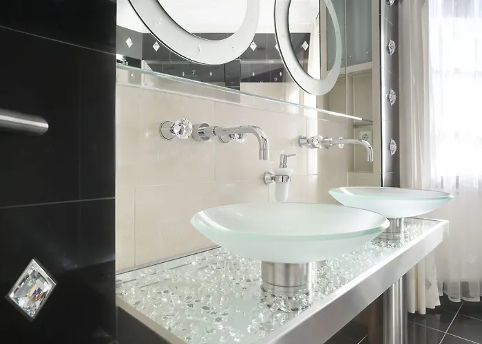 شوارزر أدلر 4*