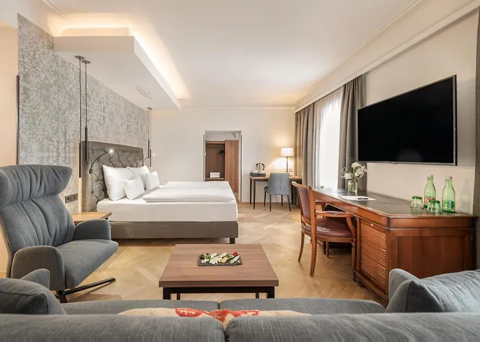 Schwarzer Adler Szálloda 4*