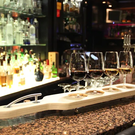 施沃泽阿德勒因斯布鲁克酒店 4*